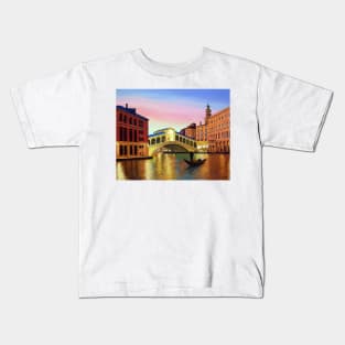 Rialto Bridge on the Grand Canal Kids T-Shirt